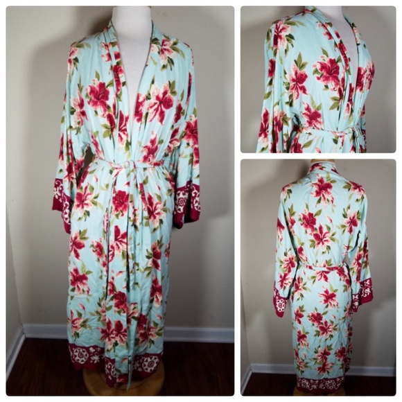 floral night robe
